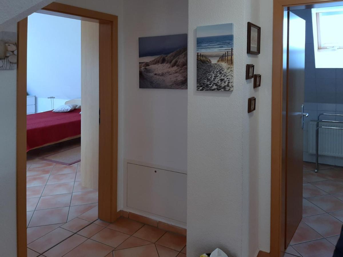 Traumblick Und Komfort - Lichtdurchflutete 85 Qm Wohnung Nahe Suedstrand Goehren Inklusive Schwimmbad Und Sauna Im Ahoi Sellin Esterno foto