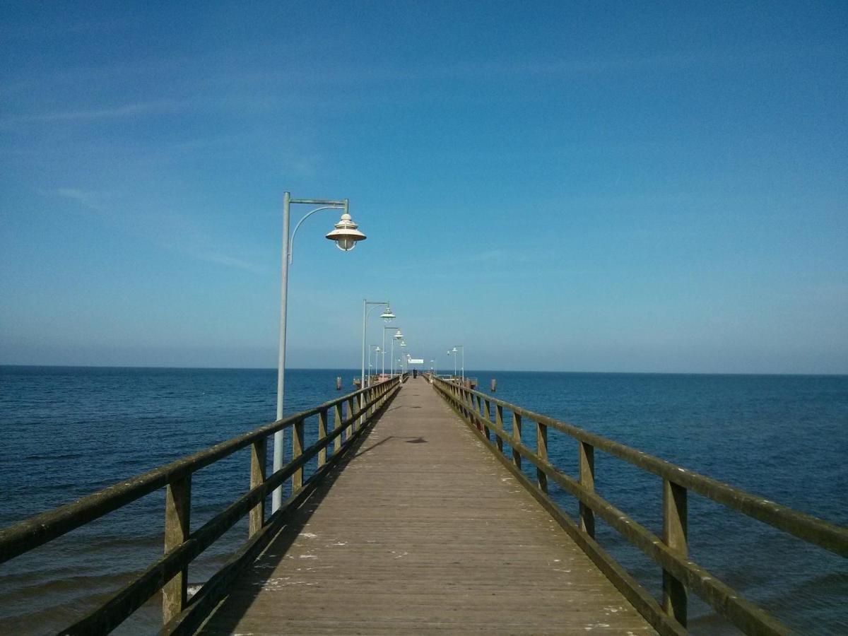 Traumblick Und Komfort - Lichtdurchflutete 85 Qm Wohnung Nahe Suedstrand Goehren Inklusive Schwimmbad Und Sauna Im Ahoi Sellin Esterno foto